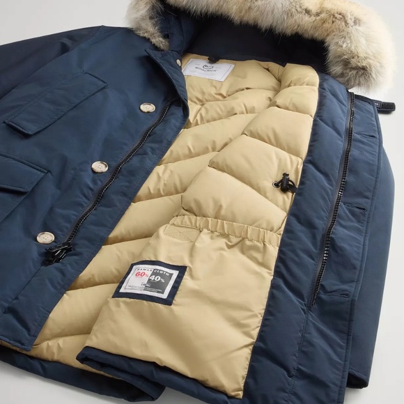 Woolrich Arctic Parka in Ramar Cloth with Detachable Fur Trim Men's Small - Picture 5 of 15